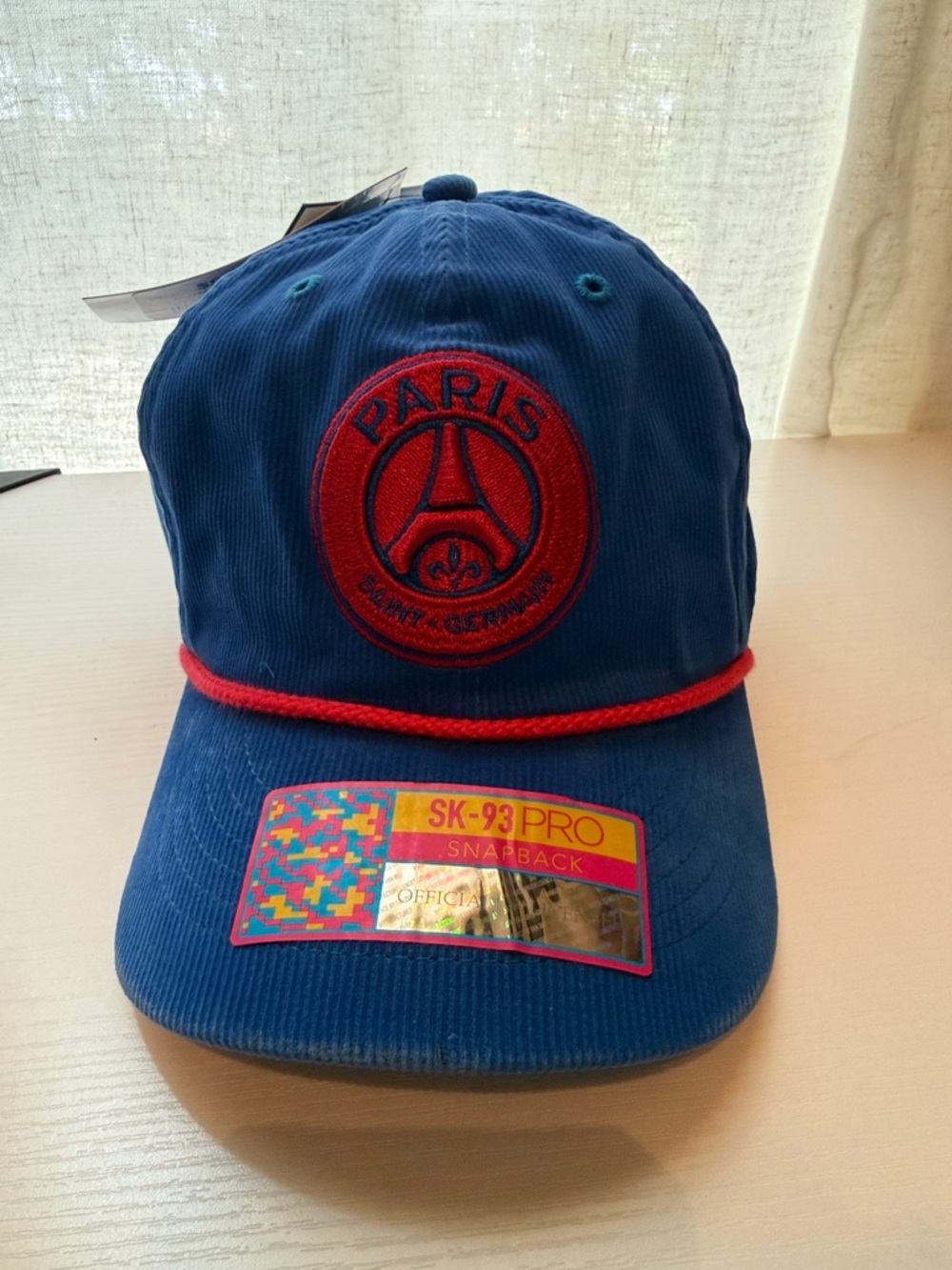 Paris Saint Germain FC FANINK strap back Hat